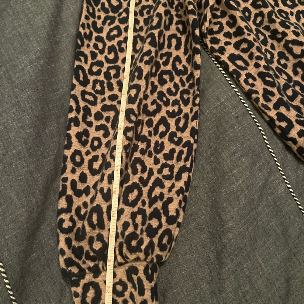 Ann Taylor fleece pullover sweaters - Picture 6 of 6